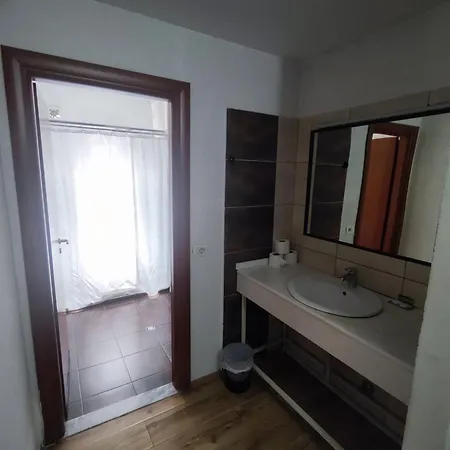 Livia Hotel