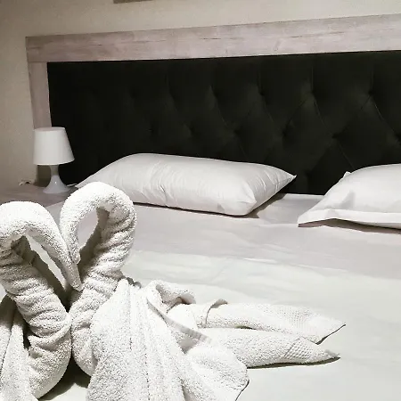 Livia 3* Tirana