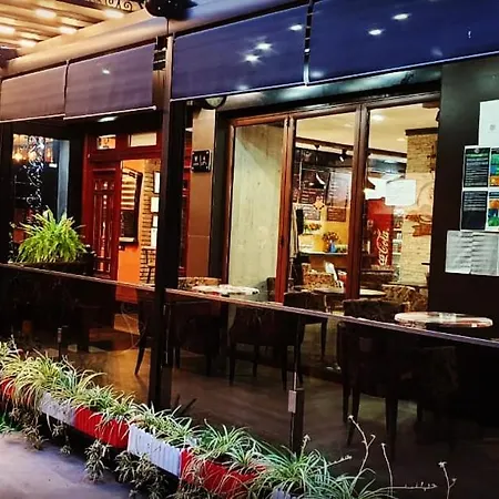 Hotel Livia 3*