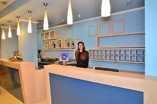 Livia 3* Tirana