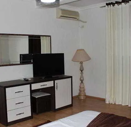 Livia Hotel 3*