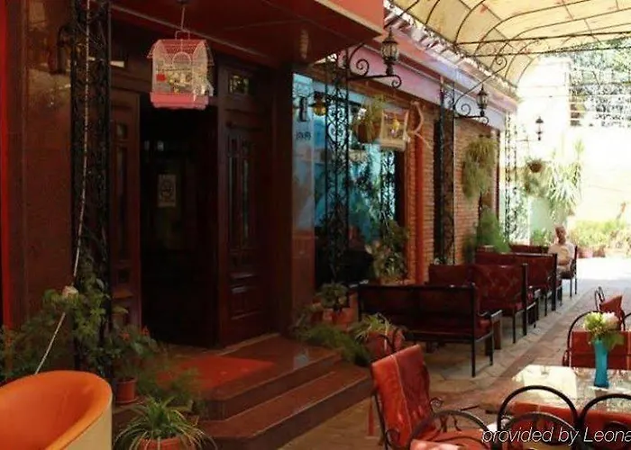 Livia Hotel 3*